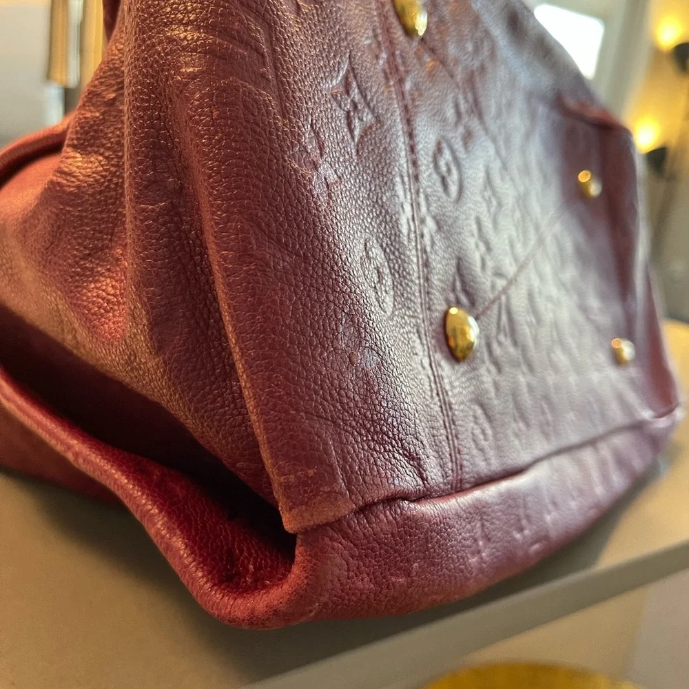 Louis Vuitton Raspberry Artsy MM Monogram Empriente